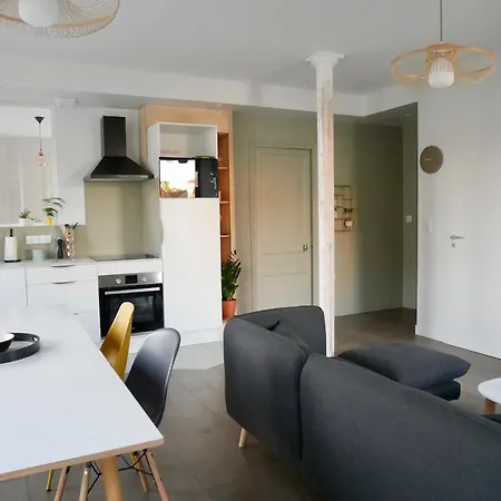 Apartment Chez Nous *